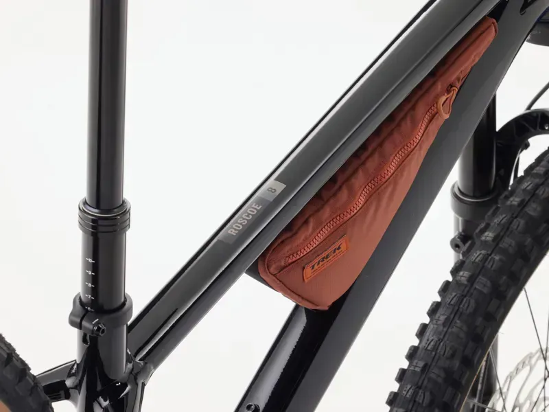 Trek Roscoe 8 Gen 4 MTB In Dark Star-4