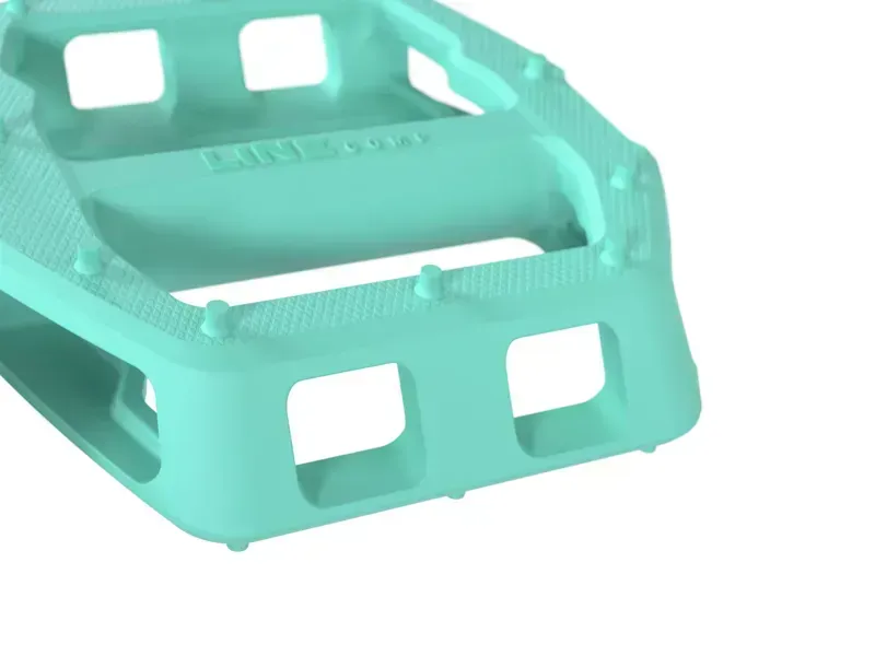 Trek Line Comp Flat Pedal 9/16 in Miami Green-1